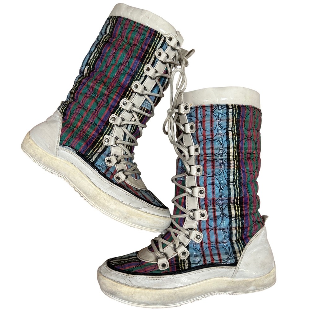 Coach Peggey Plaid Quilted Snow Boots White Multicolor Apres Ski 2000's Y2K 6.5